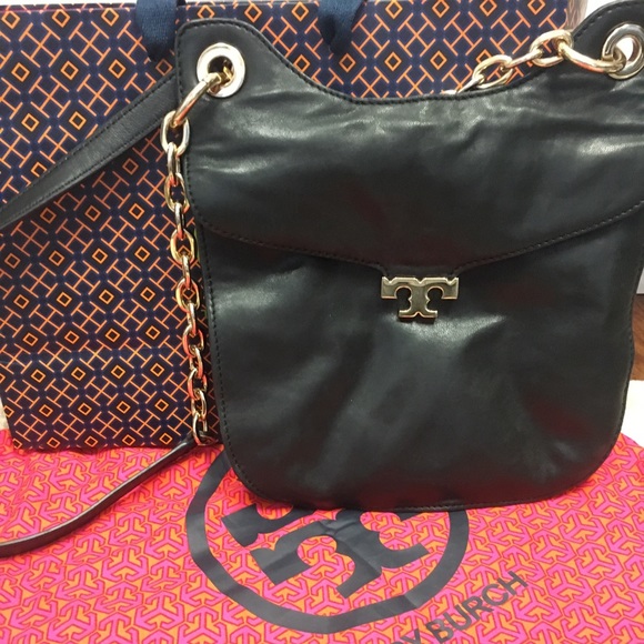 Tory Burch Handbags - Tory Burch handbag